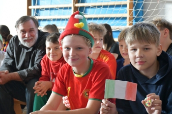 555515864_1400368358760511_2853854584126221443_n