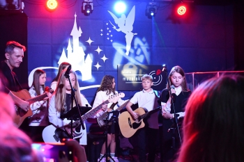 557771408_1406987994765214_8020171482337399640_n