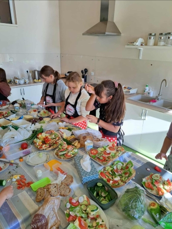 560050048_1407320704731943_3472474841729054902_n