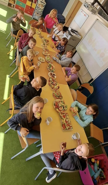 558293933_1407326618064685_1657367289025832932_n