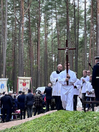 557746362_1409116147885732_2066683837128897806_n