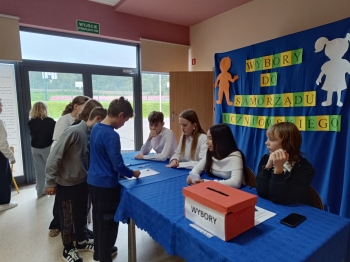 558868211_1414340470696633_6234136981220692251_n