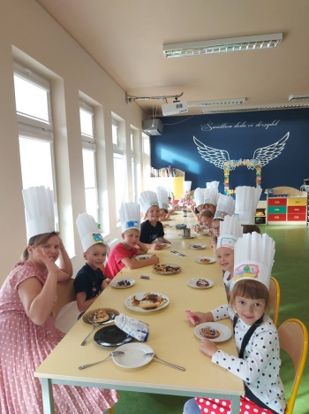 547668897_1389952646468749_1821441624802221611_n