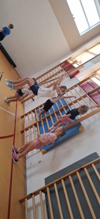 570352953_1426980602765953_4615396809922155962_n