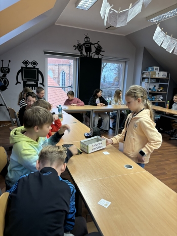 586043741_1453291213468225_3627060437790128872_n