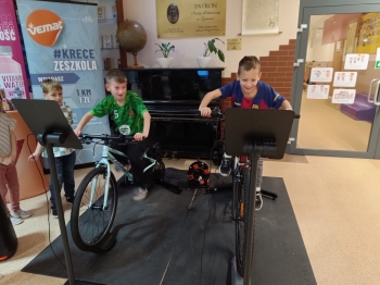 587236726_1454256483371698_1560124663845176219_n