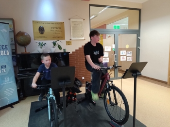 584618060_1454258236704856_6355370912176077904_n