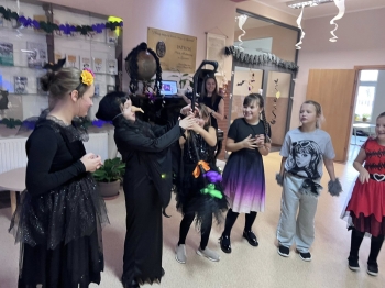 590933239_1461214649342548_5800339150892979650_n