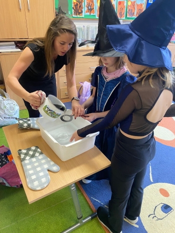 590698480_1461215639342449_3025368525038703426_n