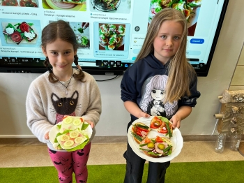 004