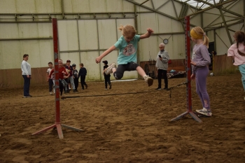074