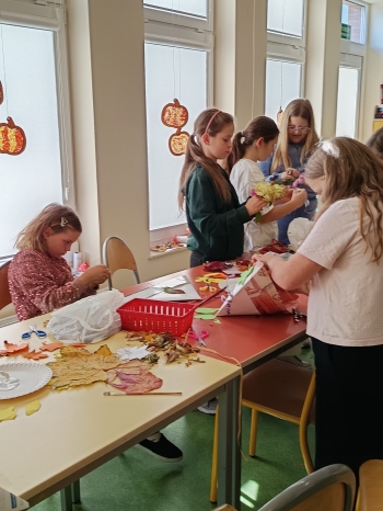008