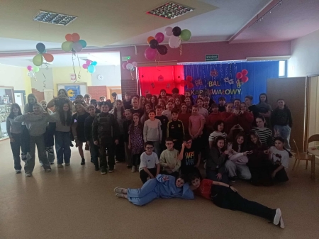 🎭🎶𝐃𝐲𝐬𝐤𝐨𝐭𝐞𝐤𝐚 𝐊𝐚𝐫𝐧𝐚𝐰𝐚ł𝐨𝐰𝐨-𝐖𝐚𝐥𝐞𝐧𝐭𝐲𝐧𝐤𝐨𝐰𝐚 𝐤𝐥𝐚𝐬 𝟒-𝟖! 🎉💃🕺