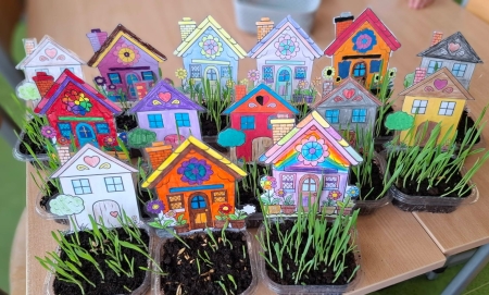 🌱🏡 Zielono i kolorowo w naszej klasie! 🏡🌱
