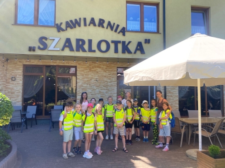 🌞🏖️ Wycieczka klasy II B do Dębek 🏖️🌞